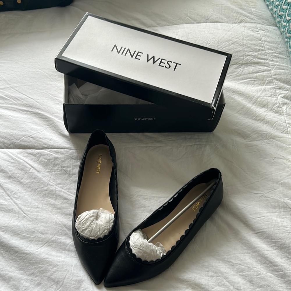Nine west flats